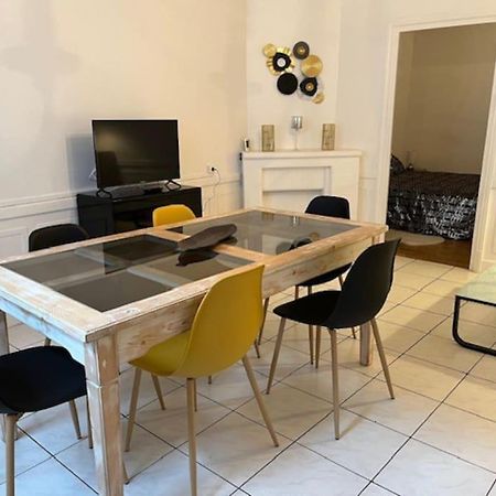 Joli Appartement Centre Nevers Esterno foto